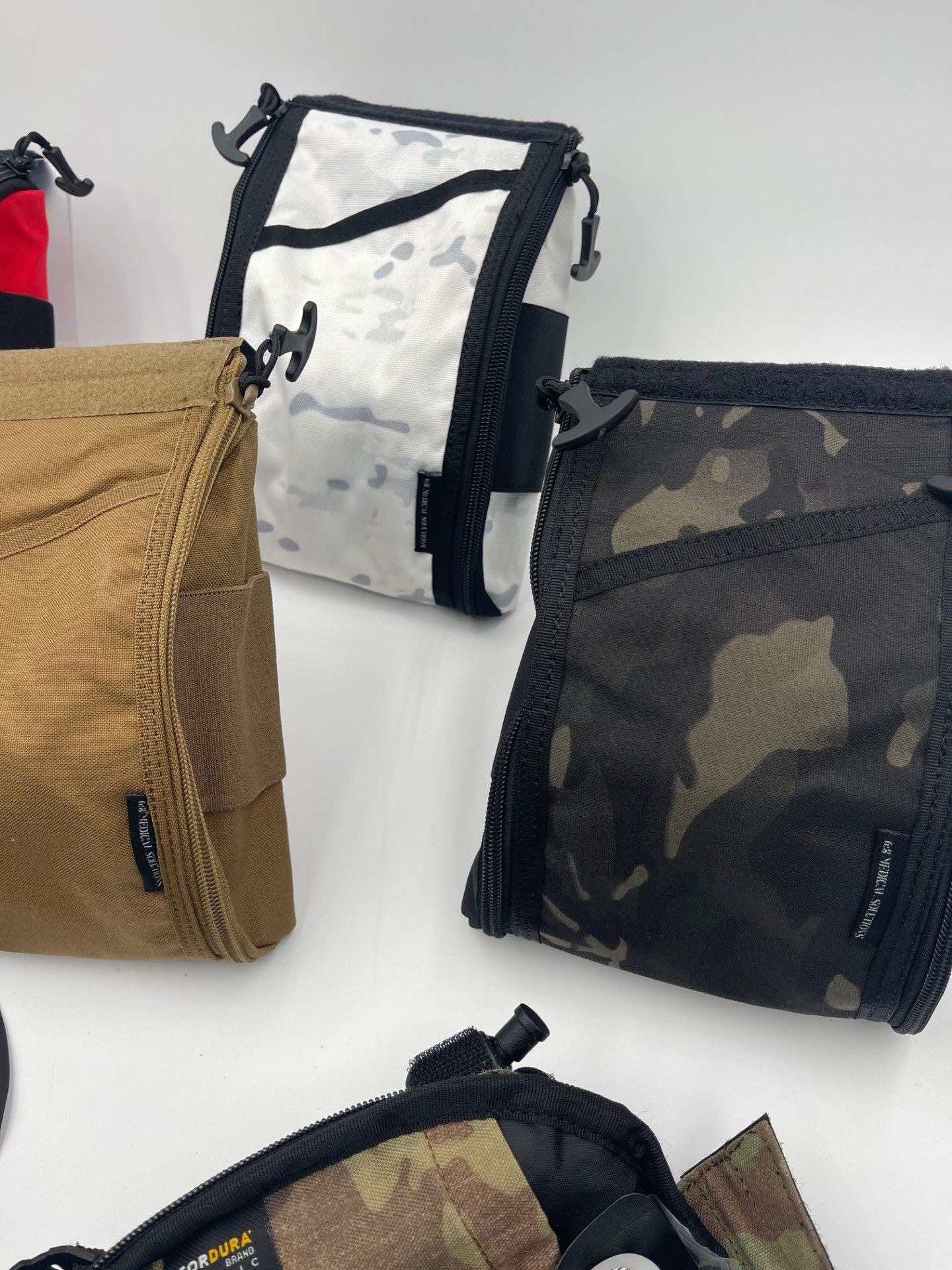 D - BAG IFAK KIT - MED - TAC International